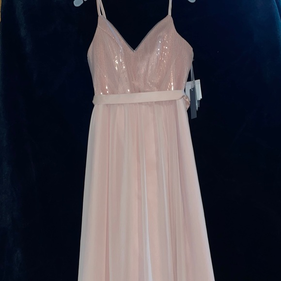 Reduced!! Vera Wang Dress - Picture 2 of 10